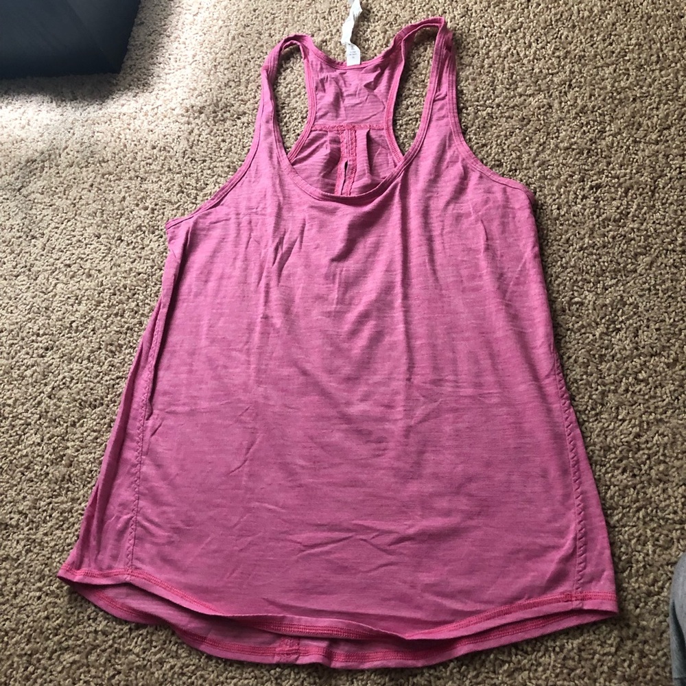 Lululemon salute the sun singlet